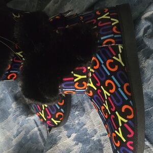 Juicy beautiful boots